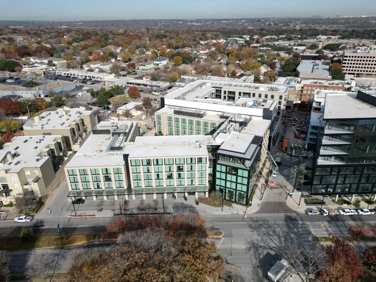 Aerial view of a Fort Worth property and surrounding neighborhood